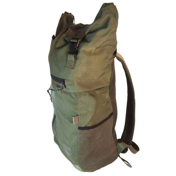 The Only Backpack by Fabletics Dark Khaki Green Laptop Sleeve & Tons of Pockets - Picture 5 of 14